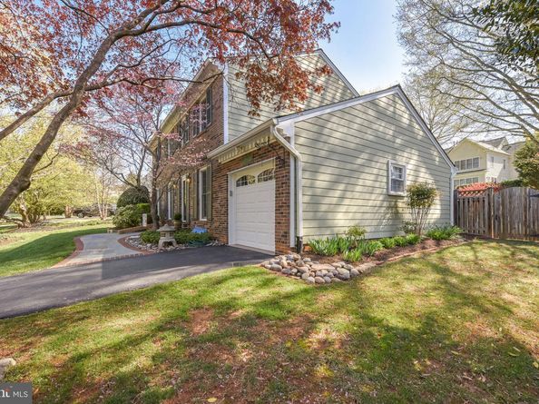 11613 Bedfordshire Avenue, Potomac MD 20854