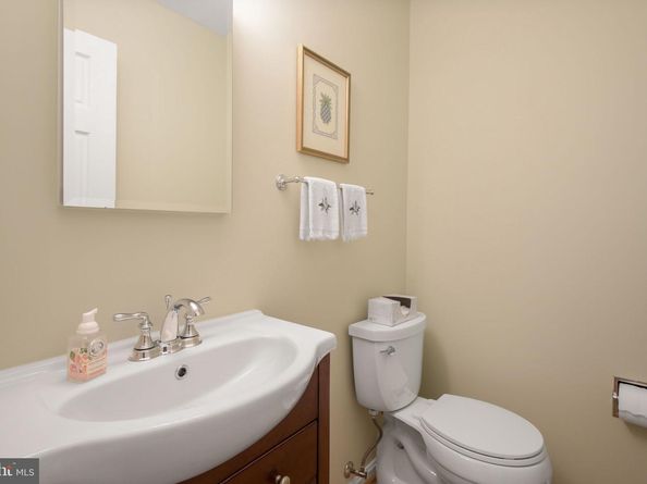 11613 Bedfordshire Avenue, Potomac MD 20854