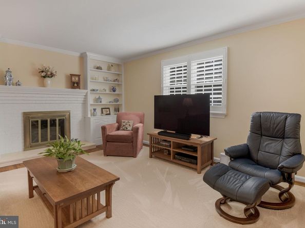 11613 Bedfordshire Avenue, Potomac MD 20854