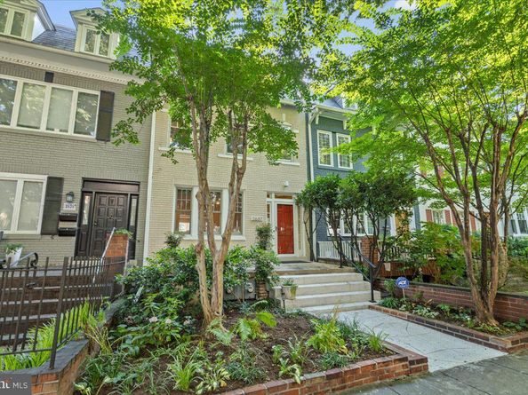 2637 Woodley Place NW, Washington DC 20008