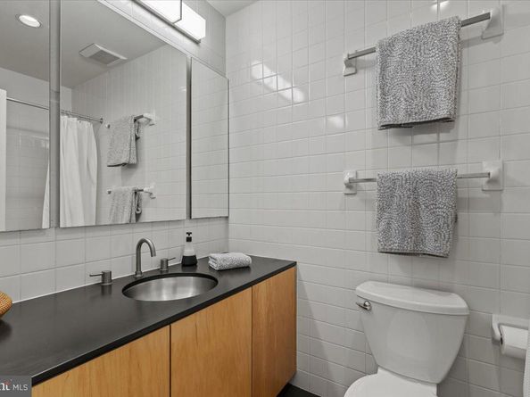 2637 Woodley Place NW, Washington DC 20008