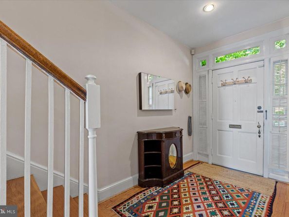 2637 Woodley Place NW, Washington DC 20008