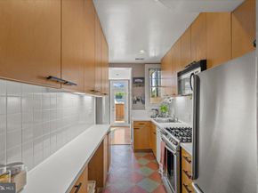 2637 Woodley Place NW, Washington DC 20008