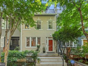 2637 Woodley Place NW, Washington DC 20008
