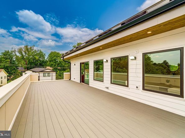 506 Kingsley Road, Vienna VA 22180