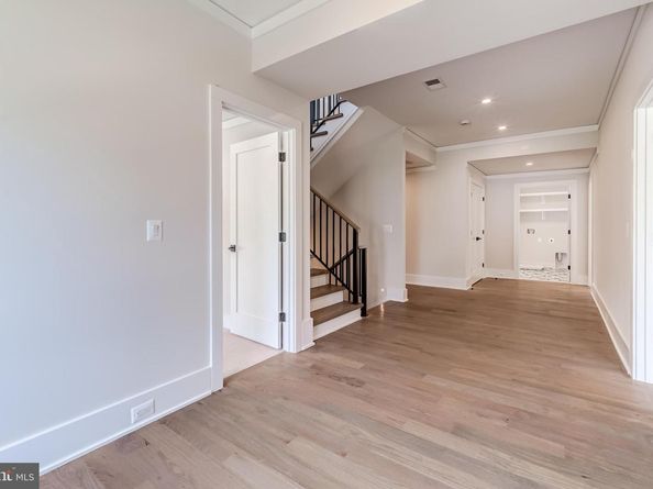 506 Kingsley Road, Vienna VA 22180