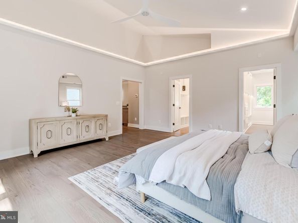 506 Kingsley Road, Vienna VA 22180