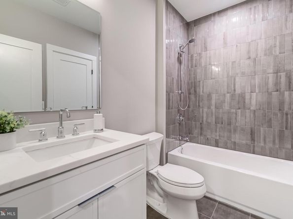 506 Kingsley Road, Vienna VA 22180