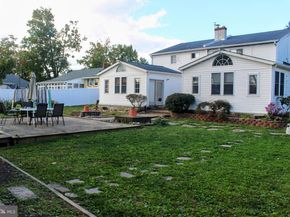 586 Olive Street, Warminster PA 18974