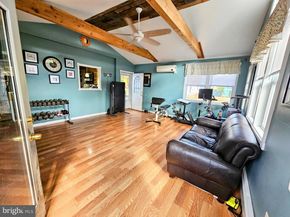 586 Olive Street, Warminster PA 18974