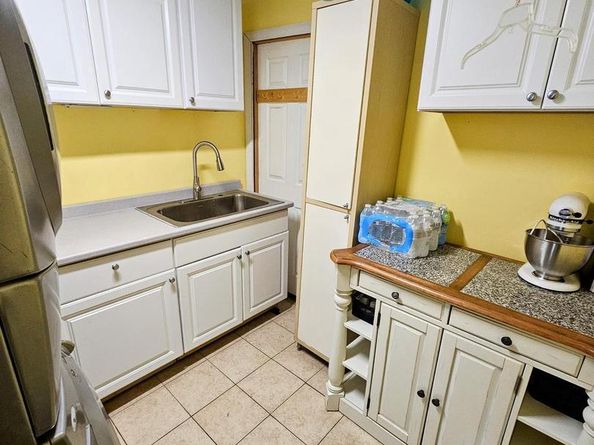 586 Olive Street, Warminster PA 18974