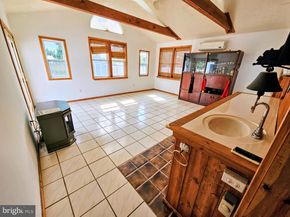 586 Olive Street, Warminster PA 18974