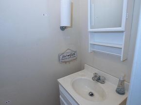 26 Bowling Green Avenue UNIT B (2), Morrisville PA 19067