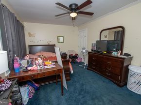 26 Bowling Green Avenue UNIT B (2), Morrisville PA 19067