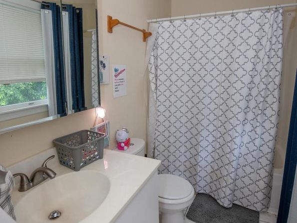 26 Bowling Green Avenue UNIT B (2), Morrisville PA 19067