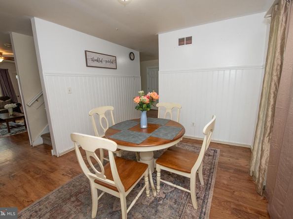 26 Bowling Green Avenue UNIT B (2), Morrisville PA 19067