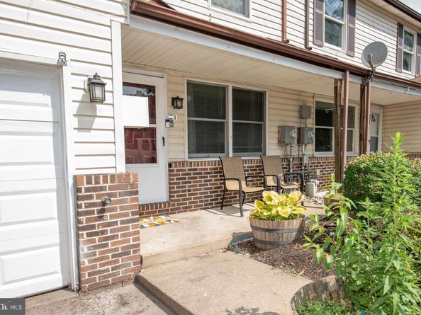 26 Bowling Green Avenue UNIT B (2), Morrisville PA 19067
