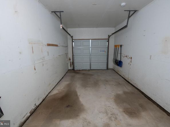 26 Bowling Green Avenue UNIT B (2), Morrisville PA 19067