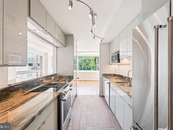 4101 Cathedral Avenue NW 917, Washington DC 20016