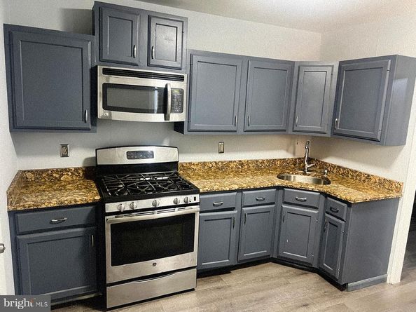 561 E Cheltenham Avenue, Philadelphia PA 19120