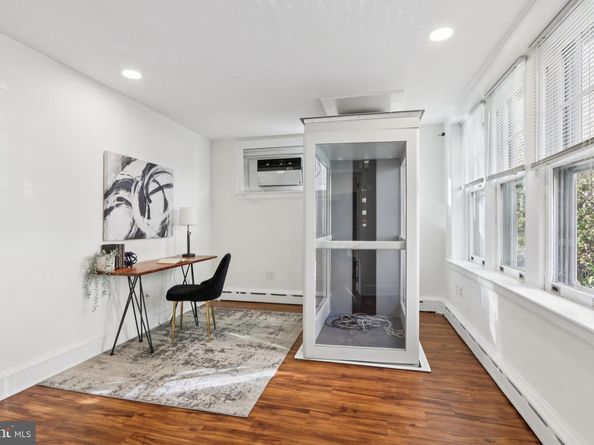 400 S 47TH Street, Philadelphia PA 19143