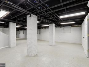 400 S 47TH Street, Philadelphia PA 19143