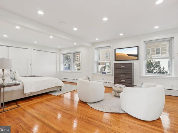 400 S 47TH Street, Philadelphia PA 19143