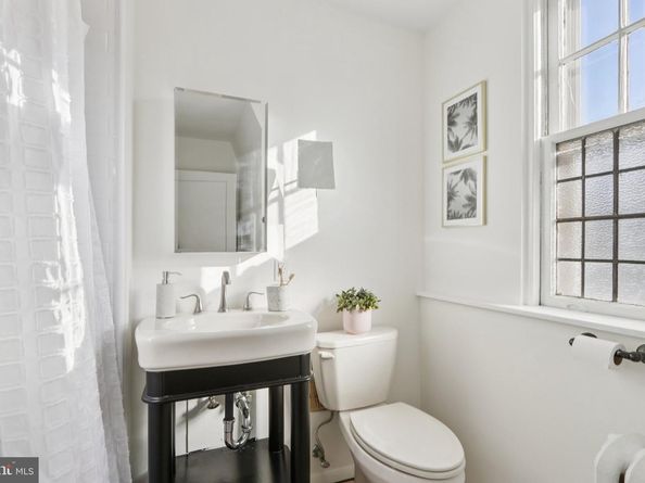 400 S 47TH Street, Philadelphia PA 19143