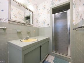 207 Vincent Road, Paoli PA 19301