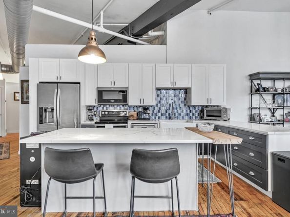 428 N 13TH Street 3B, Philadelphia PA 19123