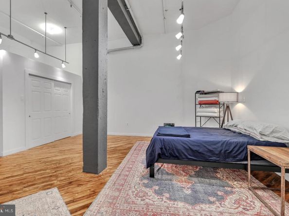 428 N 13TH Street 3B, Philadelphia PA 19123