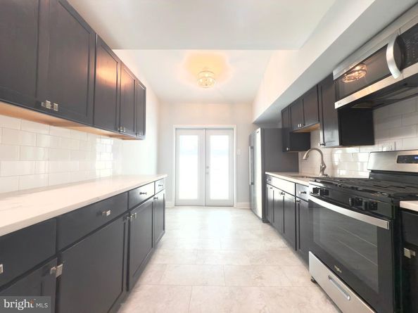 345 Fitzgerald Street, Philadelphia PA 19148