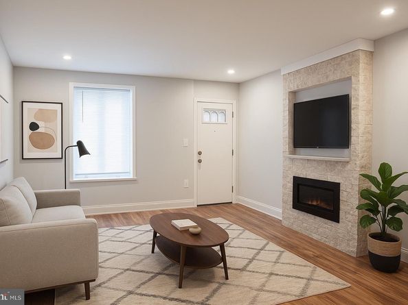 345 Fitzgerald Street, Philadelphia PA 19148
