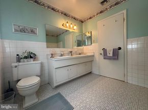 459 Edgewood Drive, Ambler PA 19002