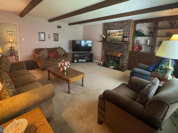 459 Edgewood Drive, Ambler PA 19002