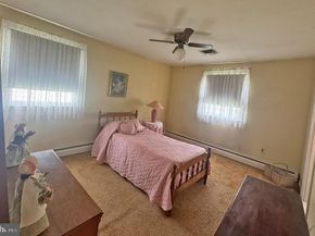 459 Edgewood Drive, Ambler PA 19002