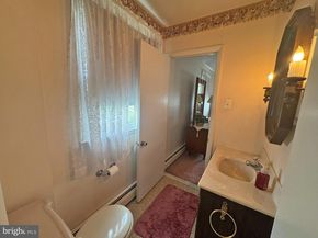 459 Edgewood Drive, Ambler PA 19002