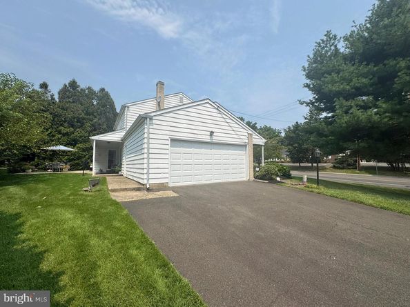 459 Edgewood Drive, Ambler PA 19002