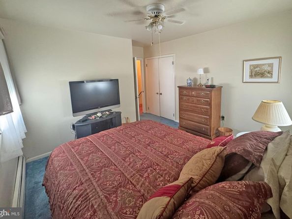 459 Edgewood Drive, Ambler PA 19002