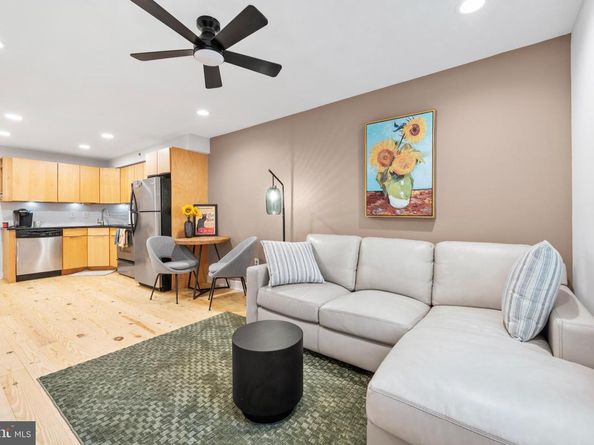 2123 Christian Street A, Philadelphia PA 19146