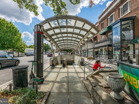 3600 Connecticut Avenue NW 307, Washington DC 20008