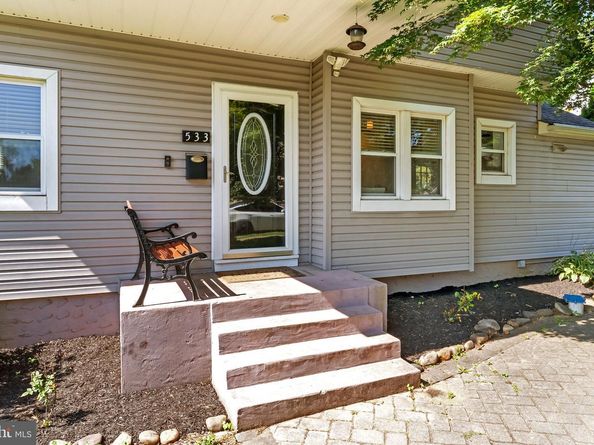 533 Avenue F, Feasterville Trevose PA 19053