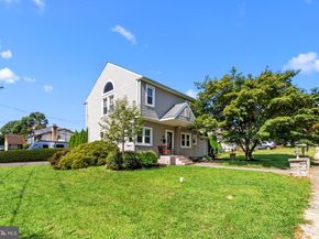 533 Avenue F, Feasterville Trevose PA 19053