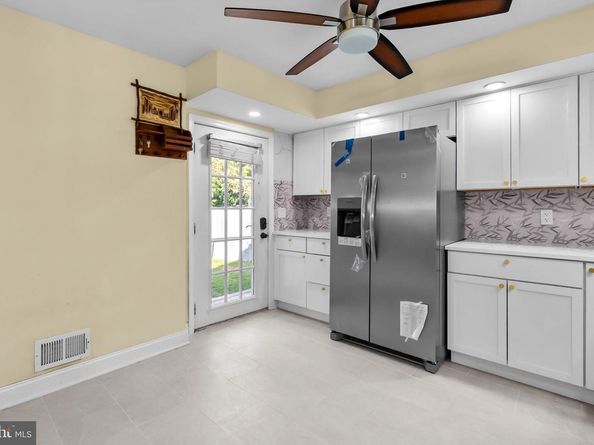 533 Avenue F, Feasterville Trevose PA 19053