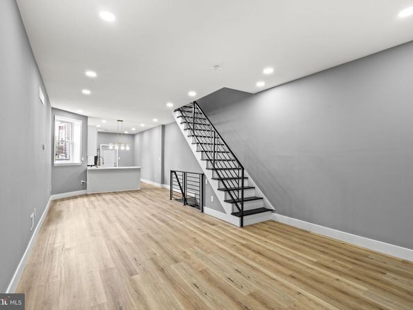 1555 N Alden Street, Philadelphia PA 19131