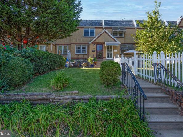 7040 E Roosevelt Boulevard, Philadelphia PA 19149