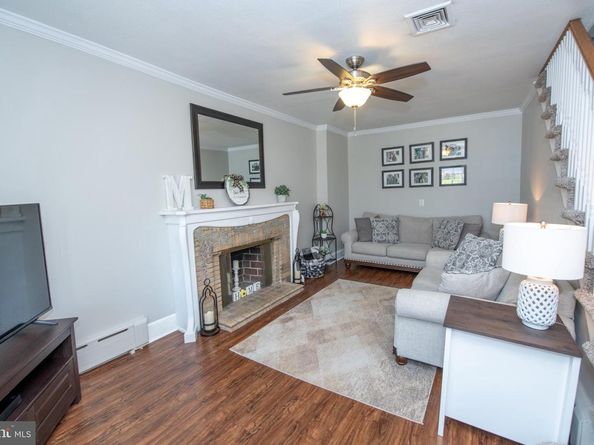 308 Chandler Street, Philadelphia PA 19111