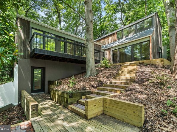 2855 Davenport Street NW, Washington DC 20008