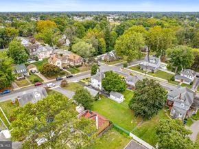 23 W Knowles Avenue, Glenolden PA 19036