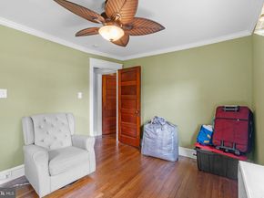 23 W Knowles Avenue, Glenolden PA 19036